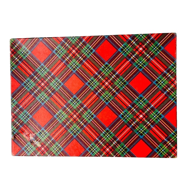 Vintage Pillowcase Set Boxed Embroidered Highland Dancers Standard New Red Green - Picture 8 of 9